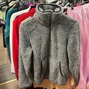 Life, integrity, earth gray three-quarter zip Sherpa so soft size M pullover